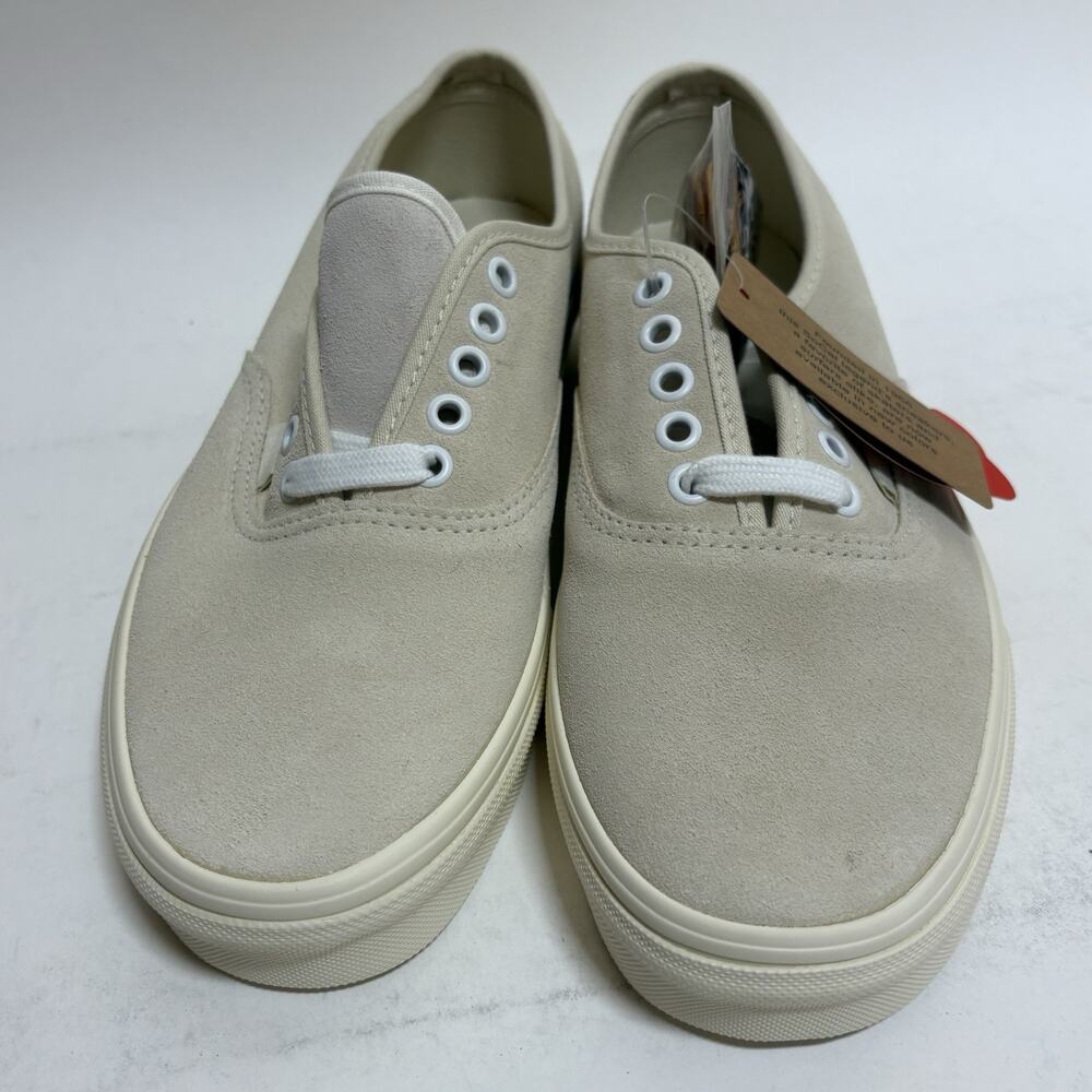 Vans Authentic Sneakers in Cream